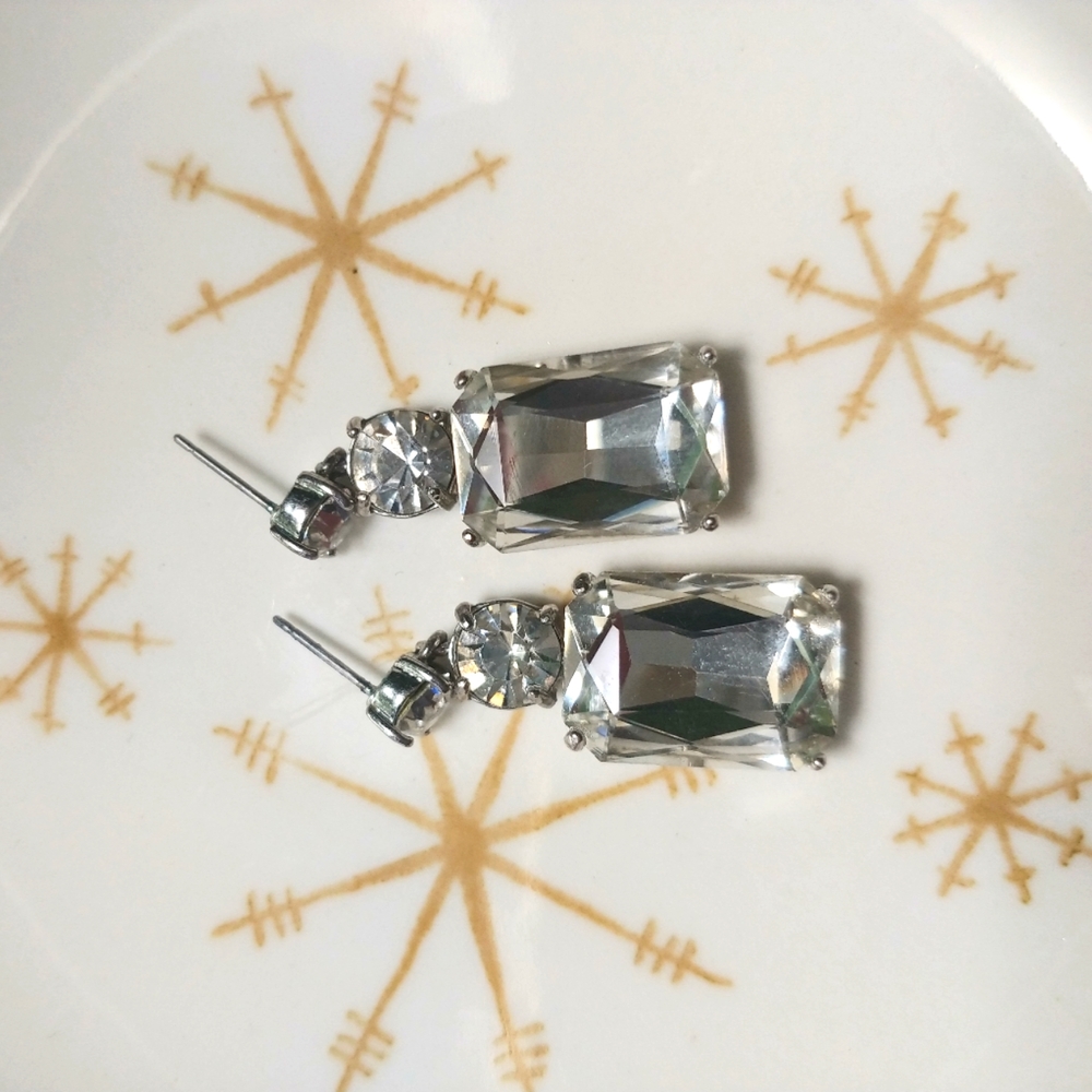 Kate spade dangly earrings stud